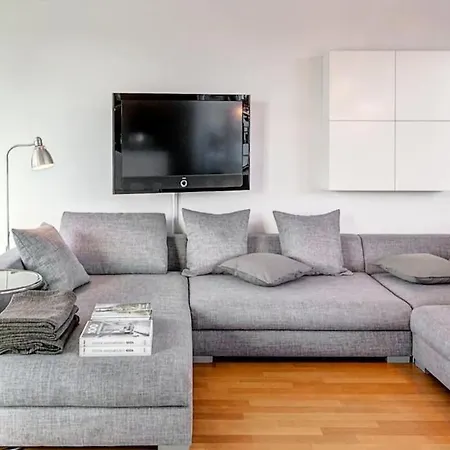 Luxus Penthaus Mit 150qm Dachterrasse * Munich